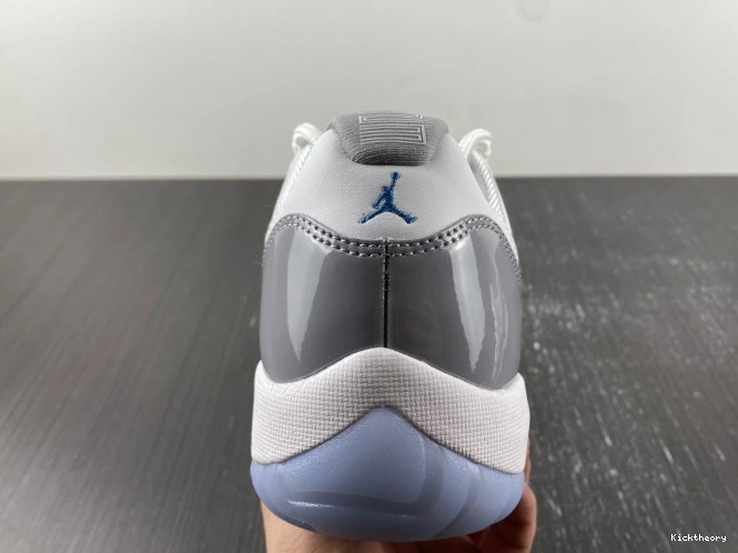 Kicktheory Grey AV2187-140 Air 11 Cement Low Jordan 0727
